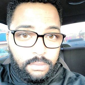 Meet your Posher, Troy